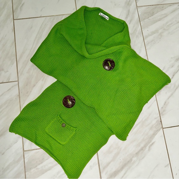 Katie Todd Neon Green Knit Shrug Wrap Scarf w/ Pockets & Wood Buttons One Size - Picture 3 of 6
